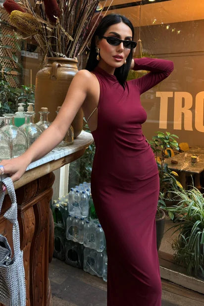 Alexandrine Elegant Dress with Cleavage Detail
